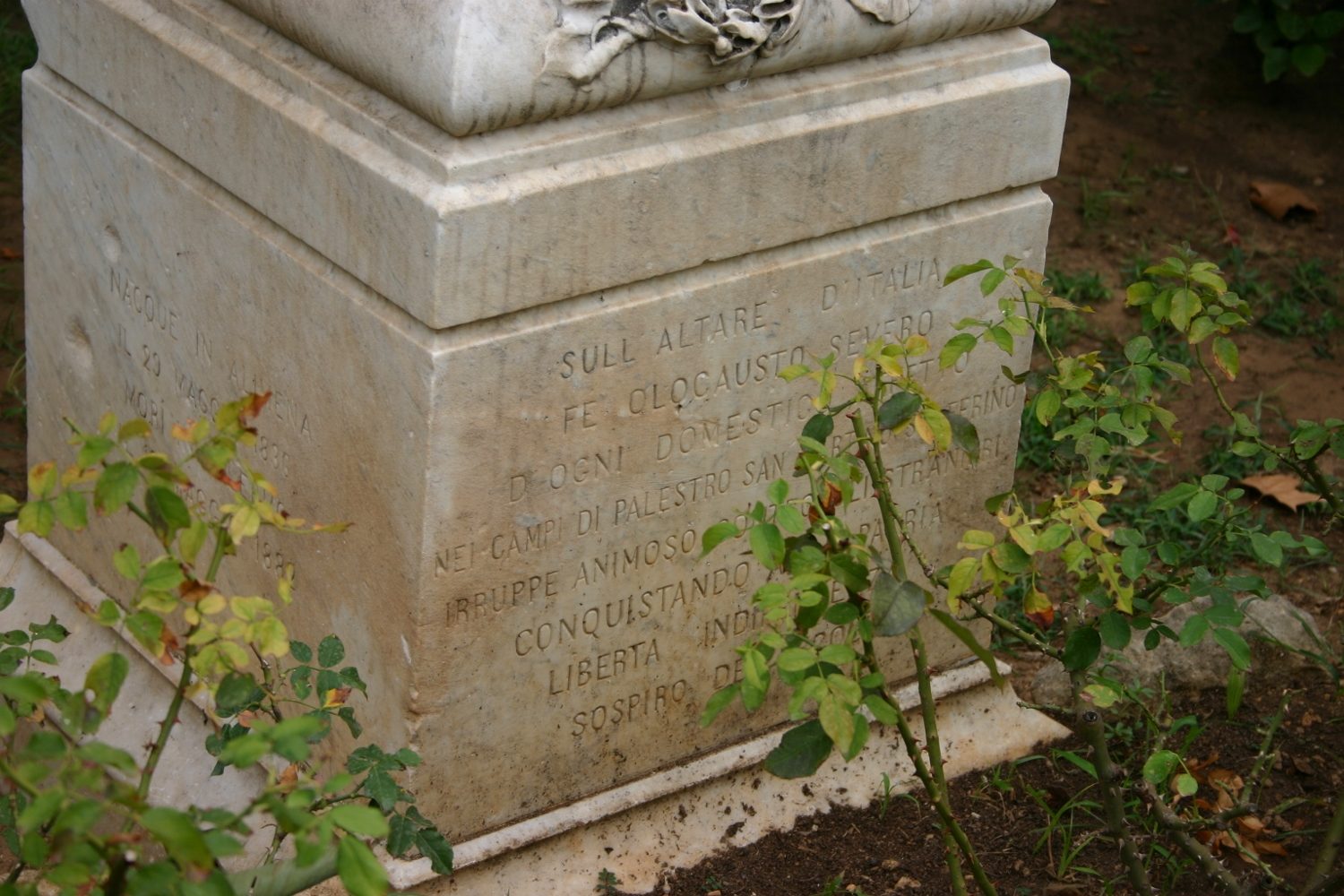 Stefano Tedeschi Oddo's monument, Palermo - 04.jpg